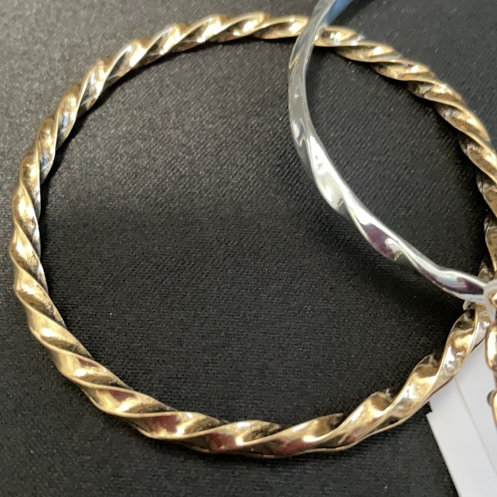 Silver & Goldtone Set/3 Textured Bangle Bracelets NWT - Picture 2 of 5